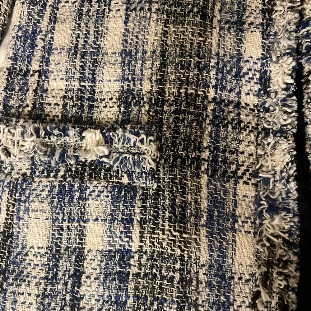 Beautiful Zara tweed blazer - Picture 3 of 4